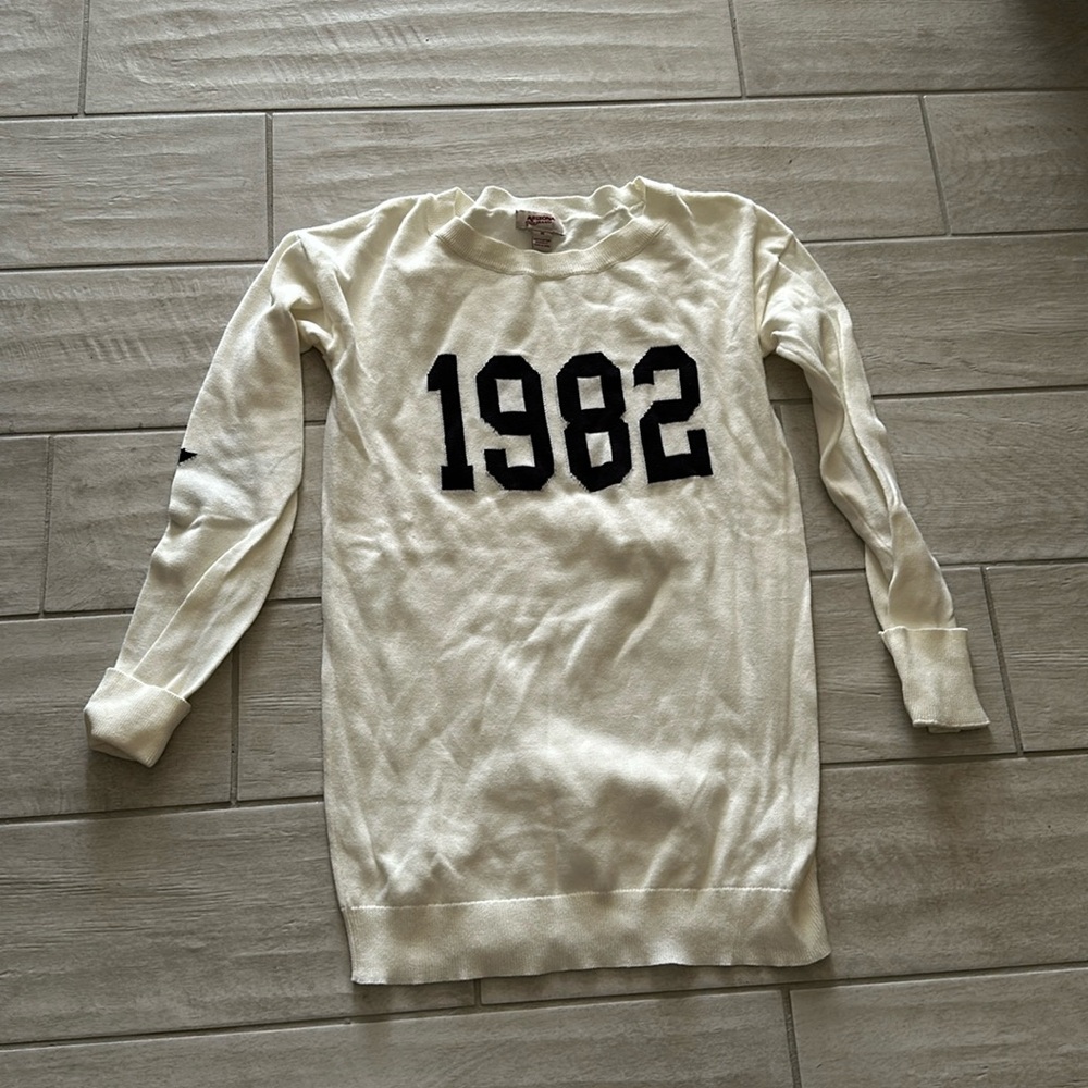 Millennial Sweater 1982